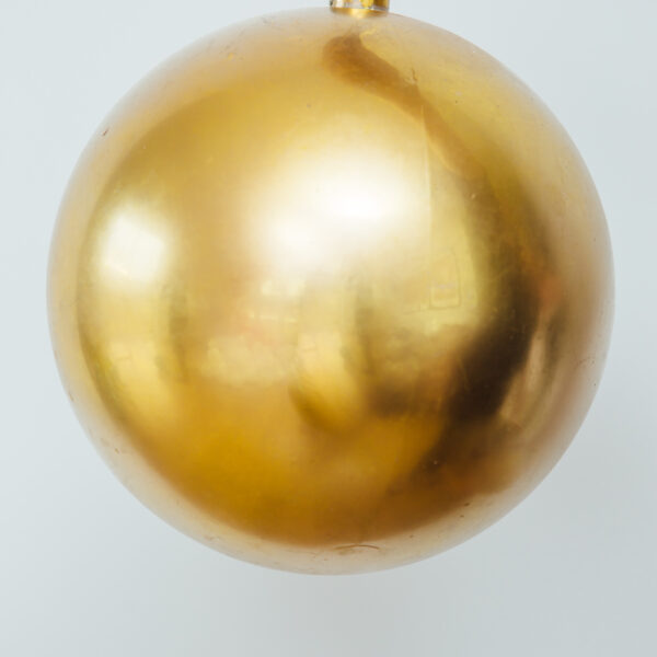 Zelta Ziemassvētku bumbas