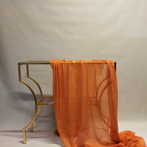 Oranžs tilla audums.